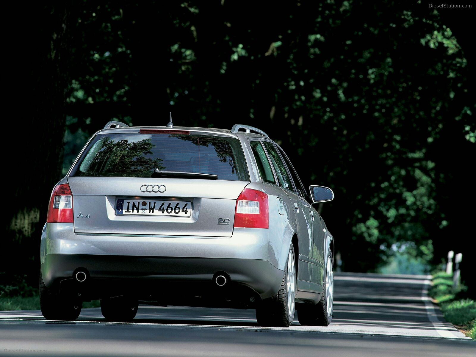 Audi A4 Avant (2000)